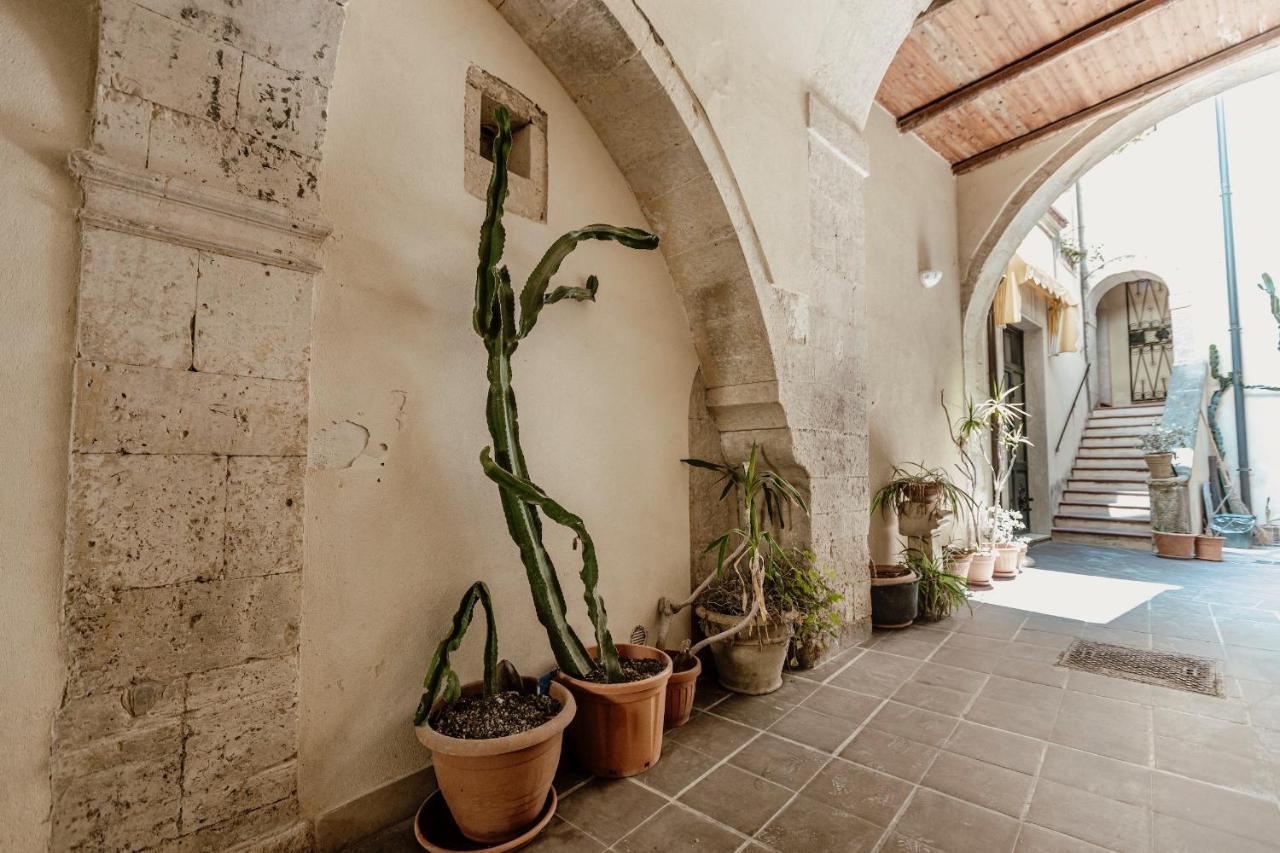 I Dammusi Di Via Vittorio Veneto Appartement Syracuse Buitenkant foto